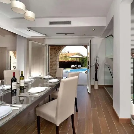 Domenica Porec Comfortable Hotel